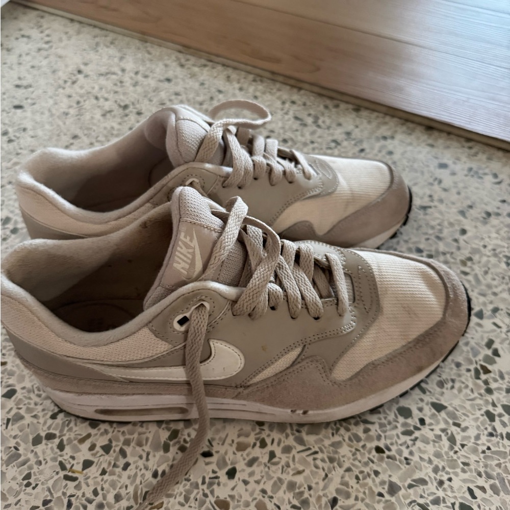 Nike Beige and White Athletic Shoes